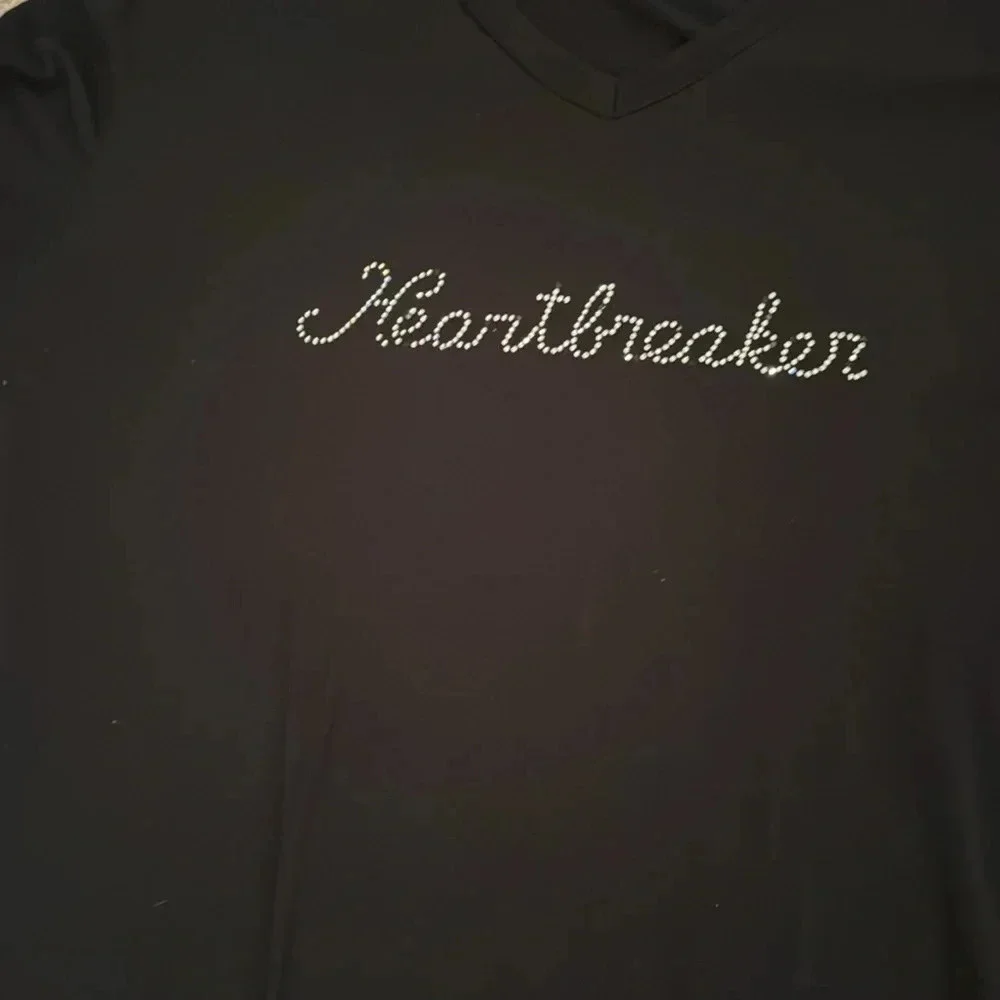VICTORIA SECRET INTIMATES  LONG SLEEVE RHINESTONE NIGHT SHIRT HEARTBREAKER SMALL